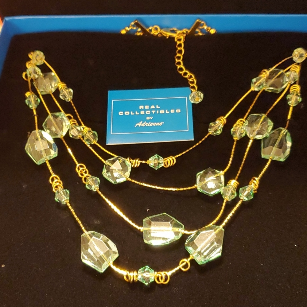 Real Collectibles by Adrienne 18" necklace w 3"ext